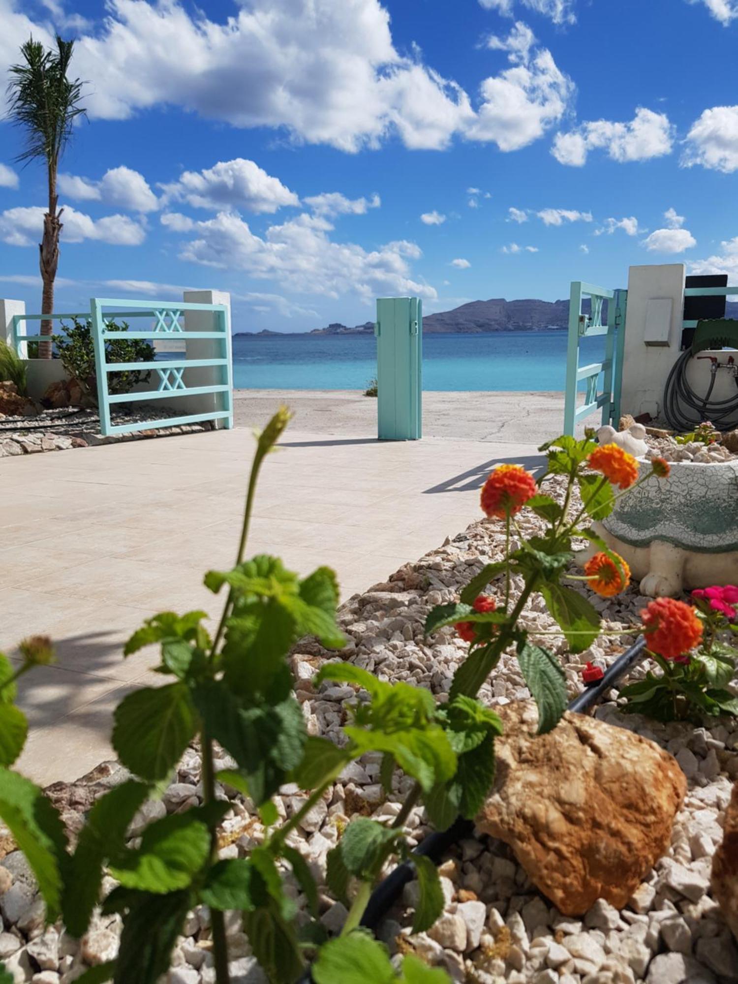 Haraki Mare Studios Beach Front Exteriör bild